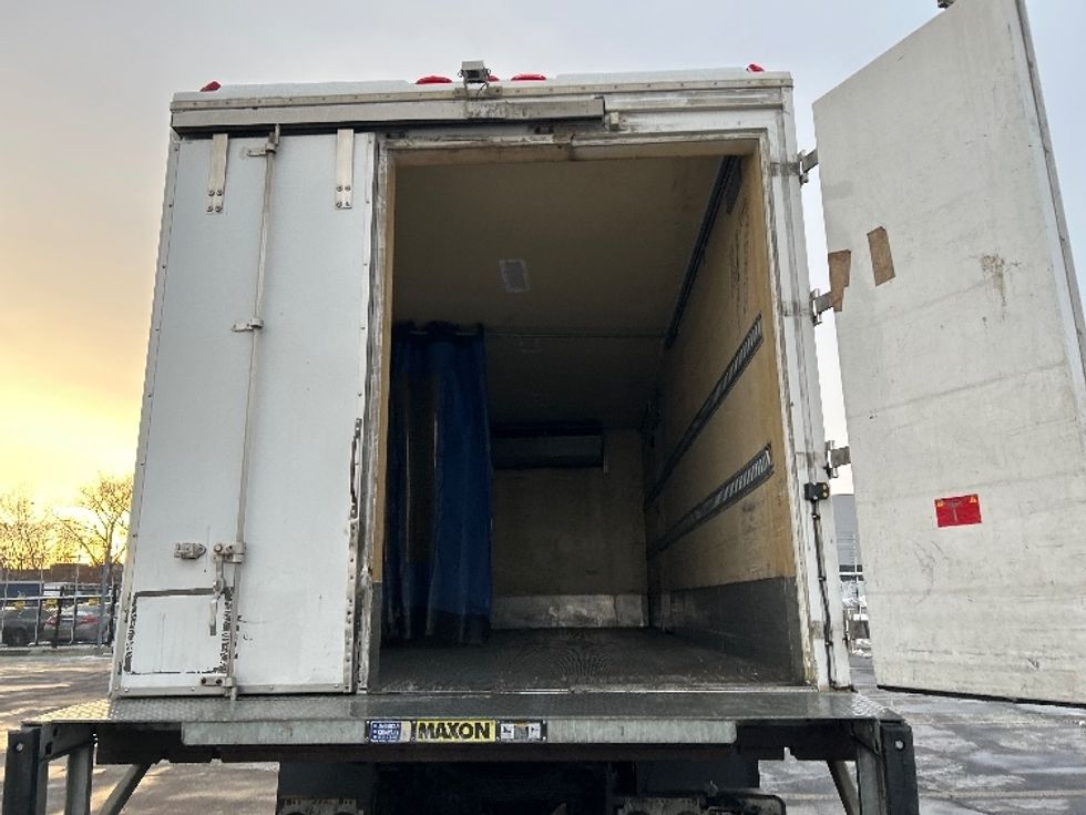 Refrigerated Truck-Light and Medium Duty Trucks-International-2016-4300-Chicopee-MA-282,856\n\t\tmiles-$ 12,000 - Image 8