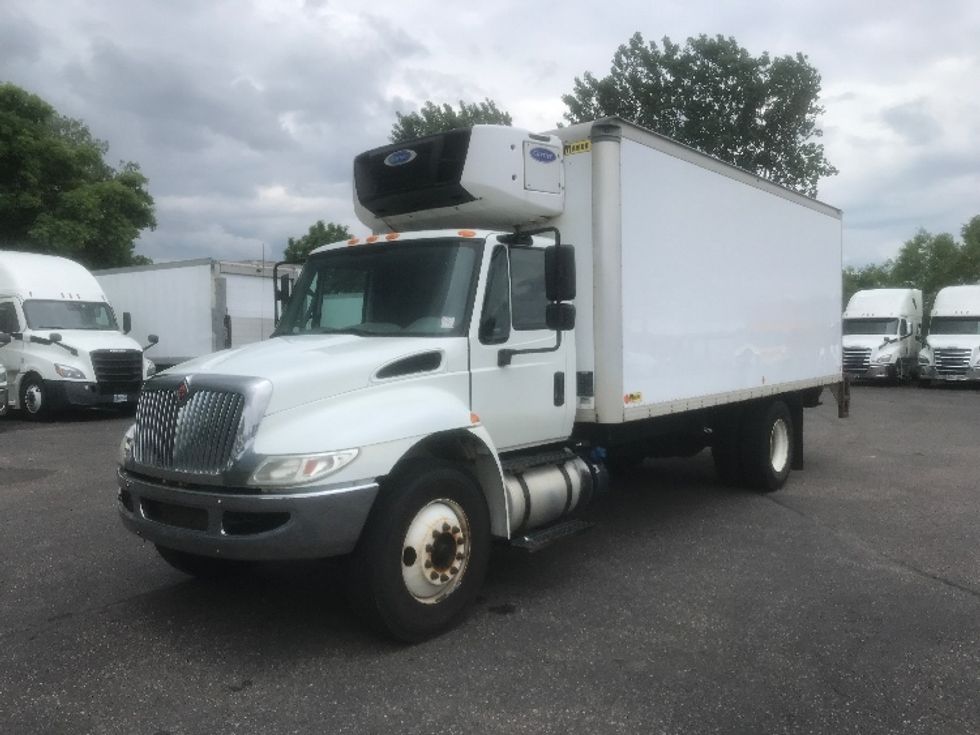 Refrigerated Truck-Light and Medium Duty Trucks-International-2016-4300-Roseville-MN-275,587\n\t\tmiles-$ 30,500 - Image 3