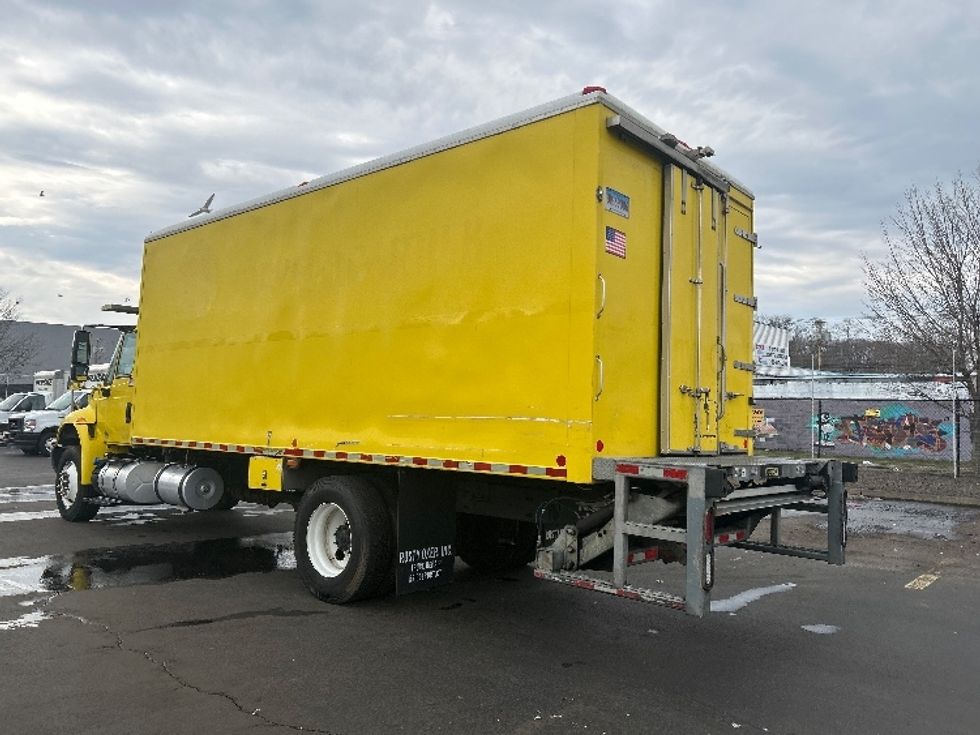 Refrigerated Truck-Light and Medium Duty Trucks-International-2017-4300-Chicopee-MA-220,490\n\t\tmiles-$ 31,000 - Image 6