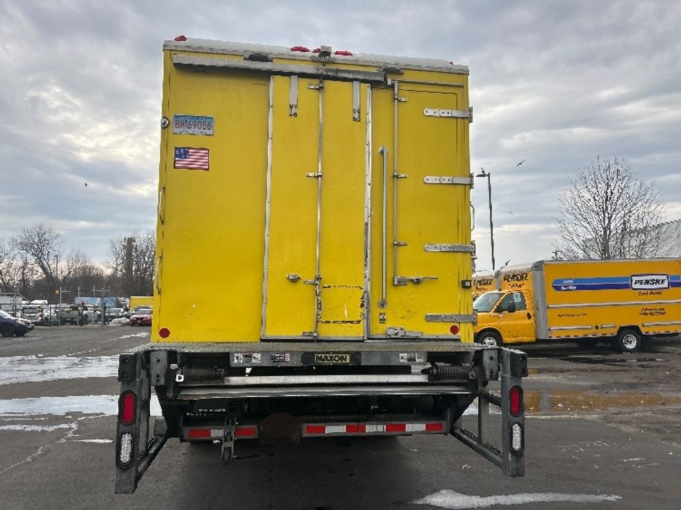Refrigerated Truck-Light and Medium Duty Trucks-International-2017-4300-Chicopee-MA-220,490\n\t\tmiles-$ 31,000 - Image 7
