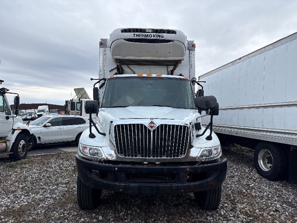 Refrigerated Truck-Light and Medium Duty Trucks-International-2017-4300-Montgomery-NY-366,197\n\t\tmiles-$ 17,750 - Image 2