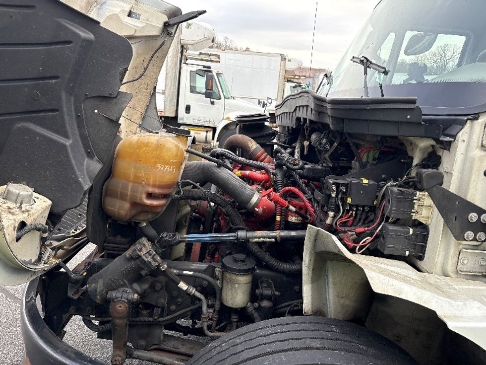 Refrigerated Truck-Light and Medium Duty Trucks-International-2017-4300-Montgomery-NY-366,197\n\t\tmiles-$ 17,750 - Image 21