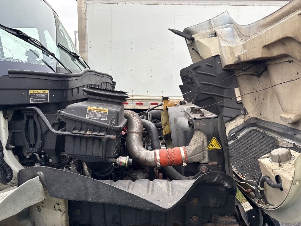 Refrigerated Truck-Light and Medium Duty Trucks-International-2017-4300-Montgomery-NY-366,197\n\t\tmiles-$ 17,750 - Image 22