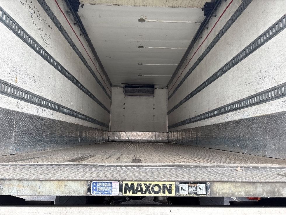 Refrigerated Truck-Light and Medium Duty Trucks-International-2017-4300-Montgomery-NY-401,348\n\t\tmiles-$ 17,750 - Image 10