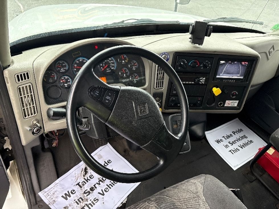 Refrigerated Truck-Light and Medium Duty Trucks-International-2017-4300-Montgomery-NY-401,348\n\t\tmiles-$ 17,750 - Image 17