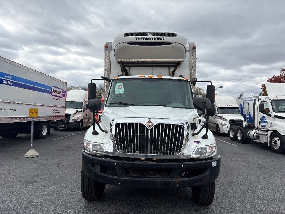 Refrigerated Truck-Light and Medium Duty Trucks-International-2017-4300-Montgomery-NY-401,348\n\t\tmiles-$ 17,750 - Image 2