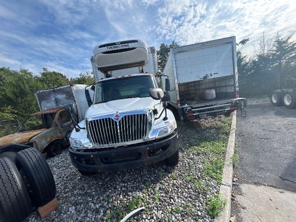 Refrigerated Truck-Light and Medium Duty Trucks-International-2017-4300-Montgomery-NY-707,872\n\t\tmiles-$ 9,000 - Image 2