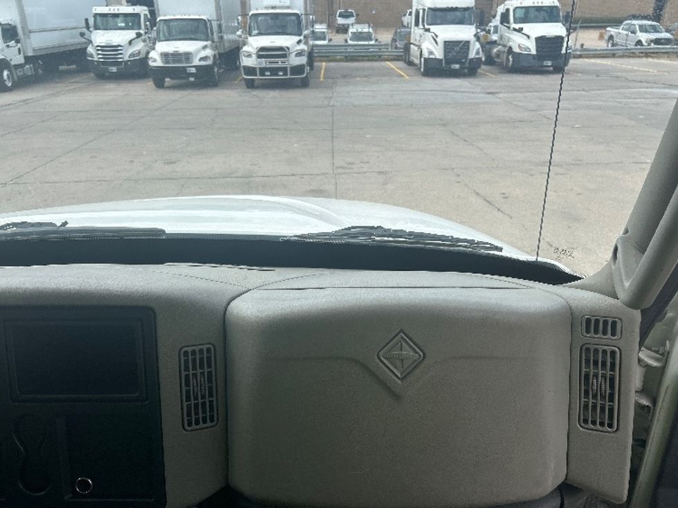 Refrigerated Truck-Light and Medium Duty Trucks-International-2017-4300-Omaha-NE-100,000\n\t\tmiles-$ 10,000 - Image 20