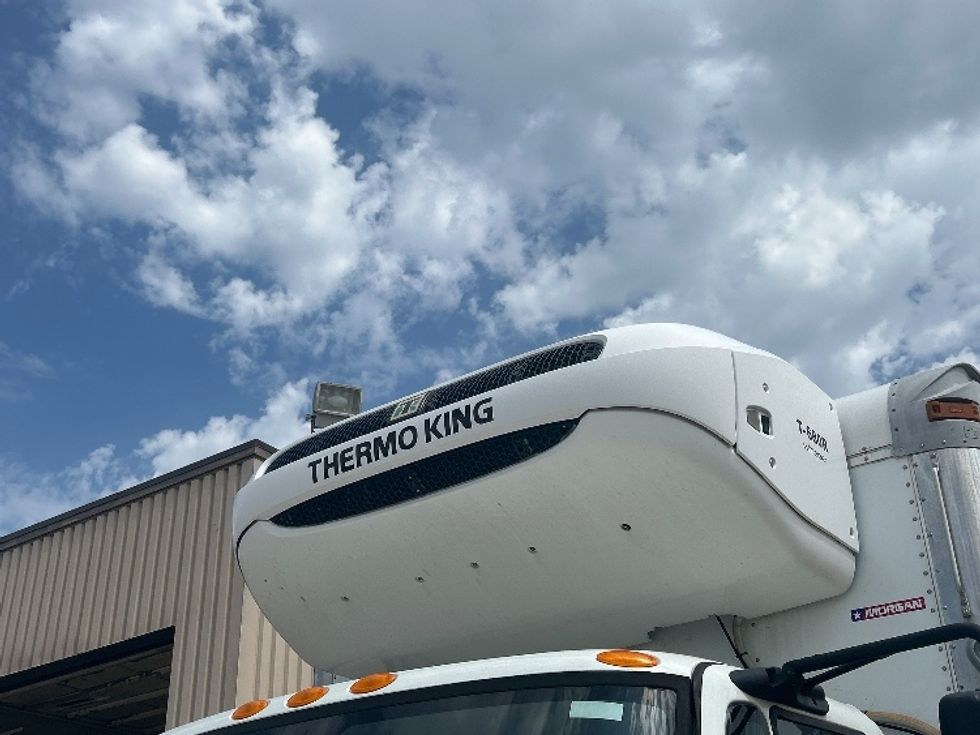 Refrigerated Truck-Light and Medium Duty Trucks-International-2017-4300-Omaha-NE-100,000\n\t\tmiles-$ 10,000 - Image 24