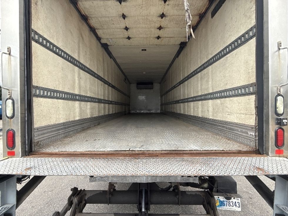 Refrigerated Truck-Light and Medium Duty Trucks-International-2017-4400-Jamaica-NY-163,183\n\t\tmiles-$ 57,500 - Image 10