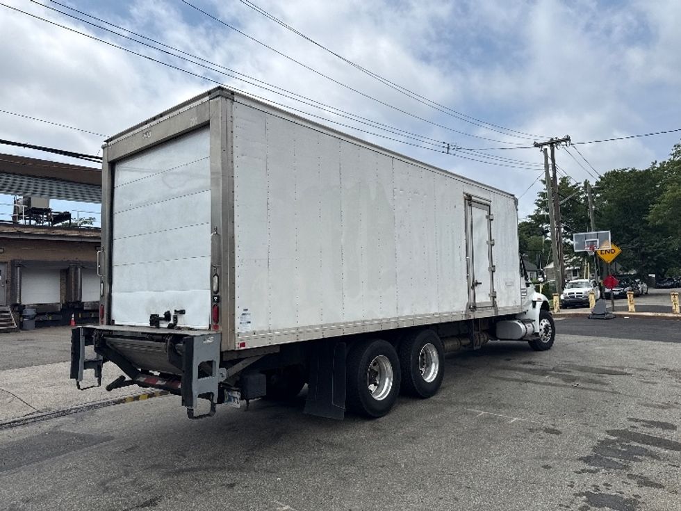 Refrigerated Truck-Light and Medium Duty Trucks-International-2017-4400-Jamaica-NY-163,183\n\t\tmiles-$ 57,500 - Image 13