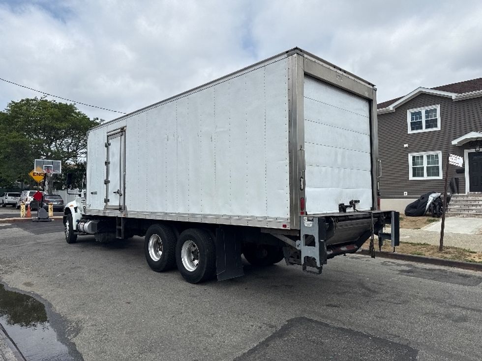Refrigerated Truck-Light and Medium Duty Trucks-International-2017-4400-Jamaica-NY-163,183\n\t\tmiles-$ 57,500 - Image 6