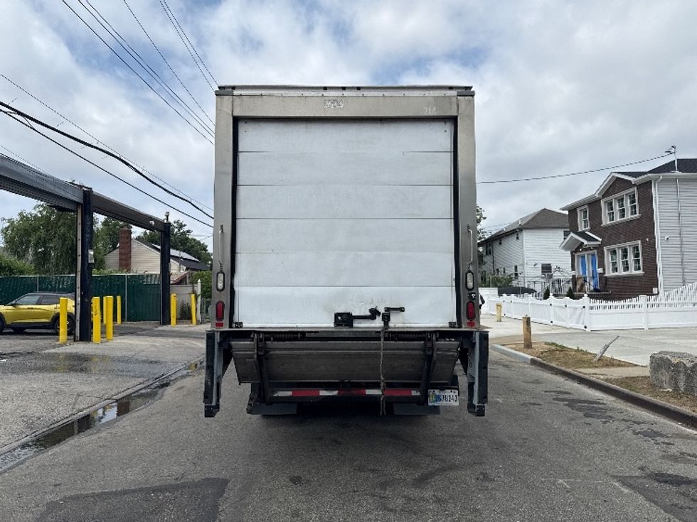 Refrigerated Truck-Light and Medium Duty Trucks-International-2017-4400-Jamaica-NY-163,183\n\t\tmiles-$ 57,500 - Image 7
