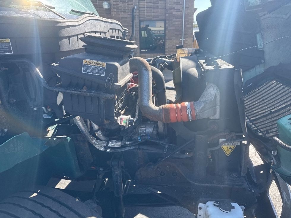 Refrigerated Truck-Light and Medium Duty Trucks-International-2018-4300-Baltimore-MD-261,416\n\t\tmiles-$ 36,500 - Image 23