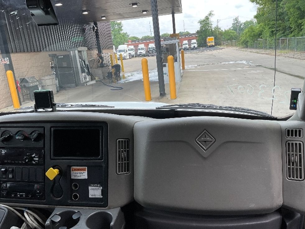 Refrigerated Truck-Light and Medium Duty Trucks-International-2018-4300-Bloomington-IN-180,225\n\t\tmiles-$ 42,250 - Image 21