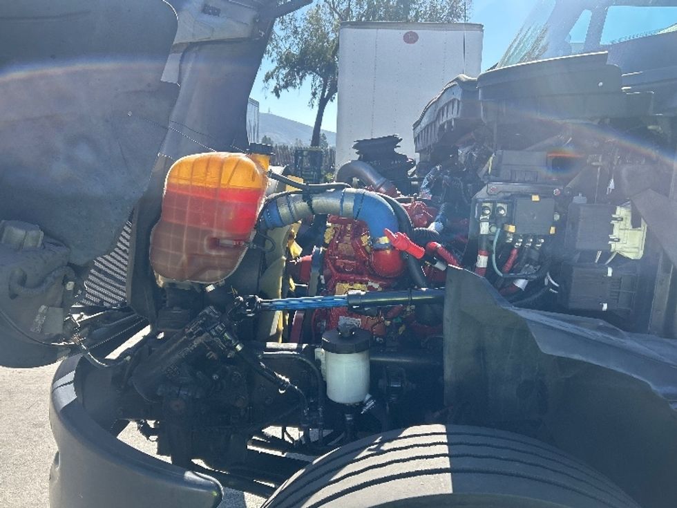 Refrigerated Truck-Light and Medium Duty Trucks-International-2018-4300-Fontana-CA-146,197\n\t\tmiles-$ 46,000 - Image 24