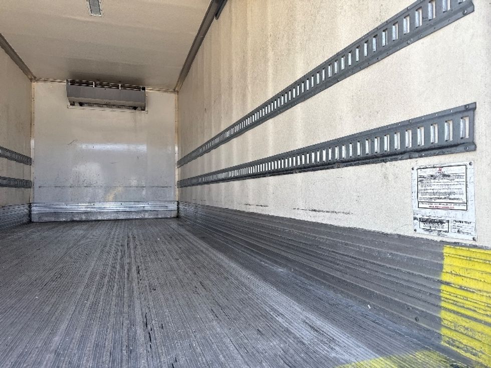Refrigerated Truck-Light and Medium Duty Trucks-International-2018-4300-Fontana-CA-167,009\n\t\tmiles-$ 43,750 - Image 12