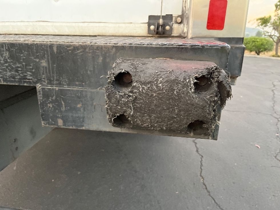 Refrigerated Truck-Light and Medium Duty Trucks-International-2018-4300-Fontana-CA-205,921\n\t\tmiles-$ 39,250 - Image 26