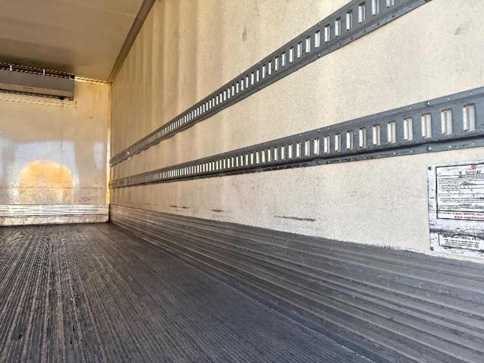 Refrigerated Truck-Light and Medium Duty Trucks-International-2018-4300-Fontana-CA-212,998\n\t\tmiles-$ 38,000 - Image 12