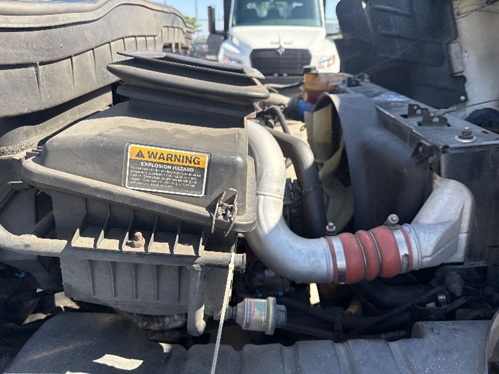 Refrigerated Truck-Light and Medium Duty Trucks-International-2018-4300-Fontana-CA-212,998\n\t\tmiles-$ 38,000 - Image 23