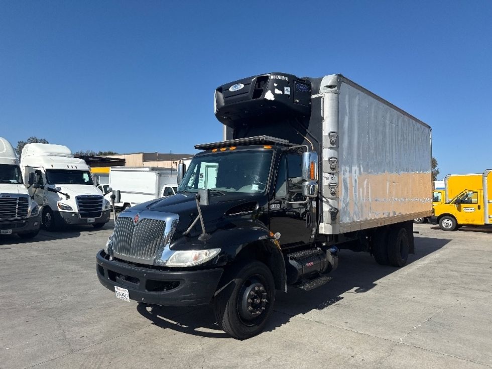 Refrigerated Truck-Light and Medium Duty Trucks-International-2018-4300-Fontana-CA-212,998\n\t\tmiles-$ 38,000 - Image 3