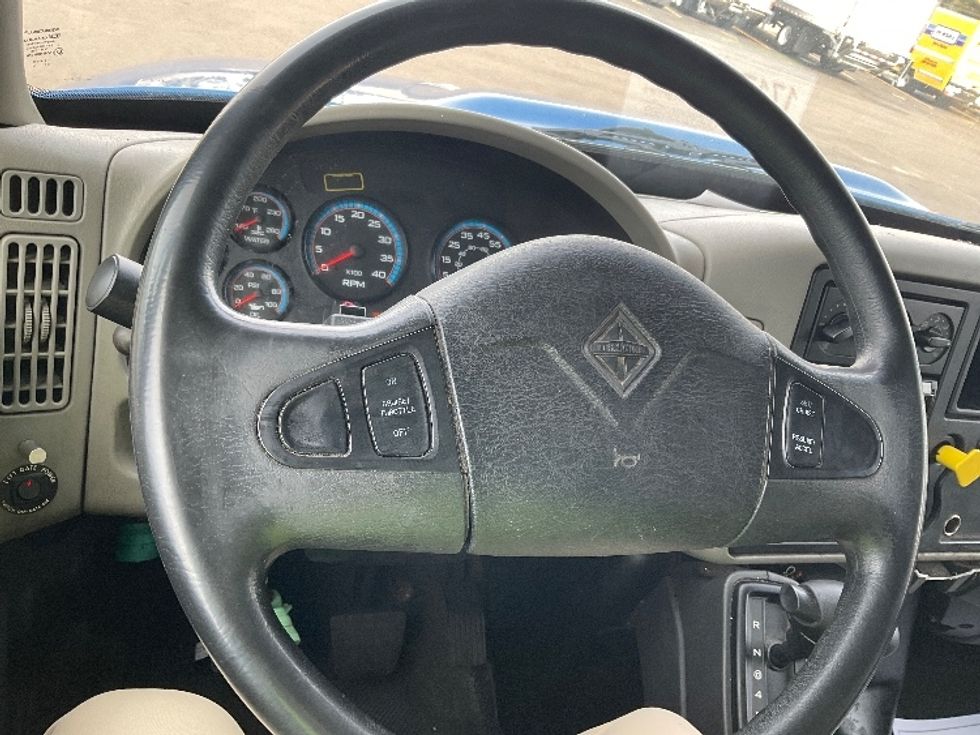 Refrigerated Truck-Light and Medium Duty Trucks-International-2018-4300-Indianapolis-IN-218,666\n\t\tmiles-$ 49,000 - Image 17