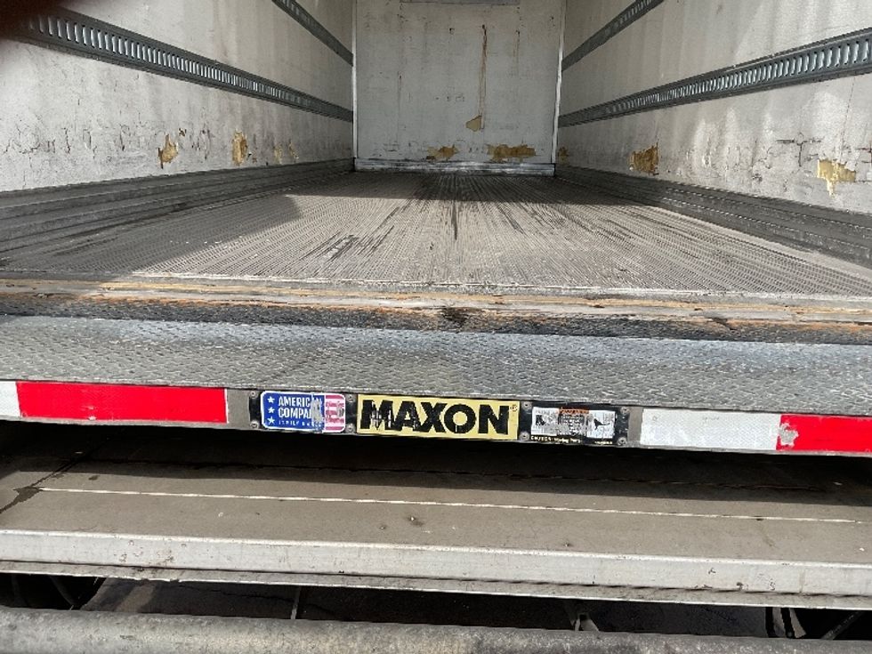 Refrigerated Truck-Light and Medium Duty Trucks-International-2018-4300-Indianapolis-IN-218,666\n\t\tmiles-$ 49,000 - Image 9