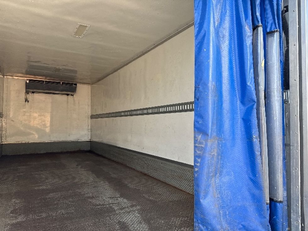 Refrigerated Truck-Light and Medium Duty Trucks-International-2018-4300-Muskogee-OK-203,470\n\t\tmiles-$ 36,000 - Image 12