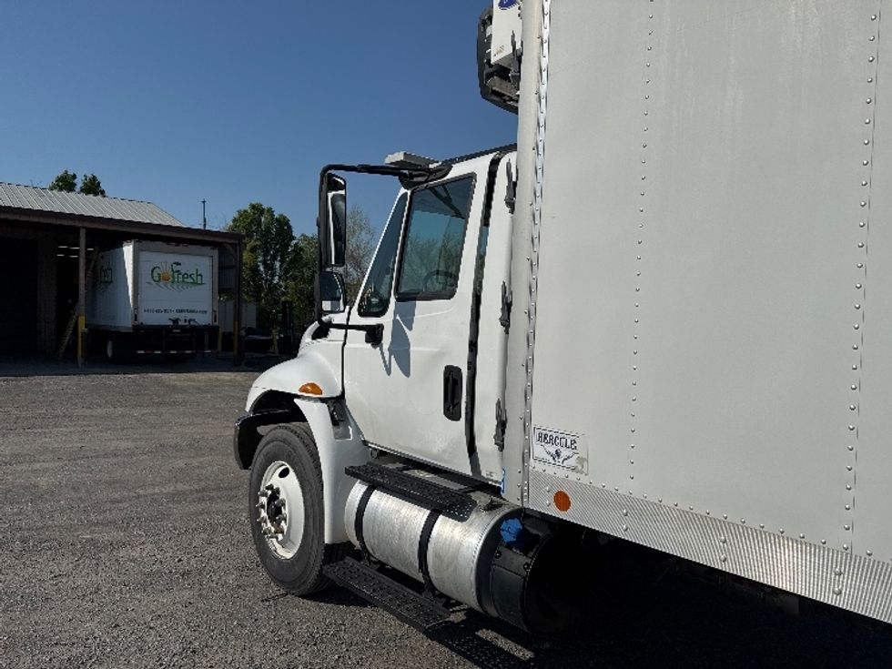 Refrigerated Truck-Light and Medium Duty Trucks-International-2018-4300-Muskogee-OK-203,470\n\t\tmiles-$ 36,000 - Image 25