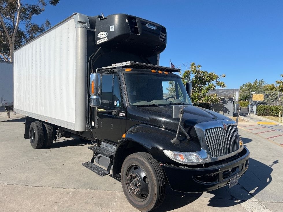 Refrigerated Truck-Light and Medium Duty Trucks-International-2018-4300-San Marcos-CA-149,349\n\t\tmiles-$ 46,750 - Image 1
