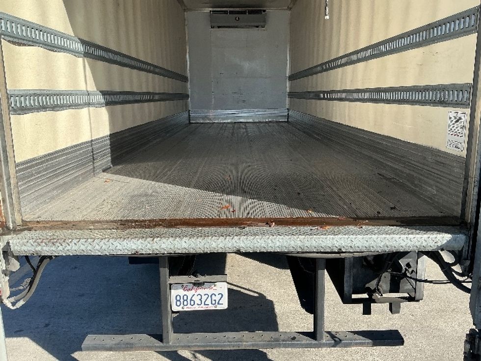 Refrigerated Truck-Light and Medium Duty Trucks-International-2018-4300-Torrance-CA-110,448\n\t\tmiles-$ 50,500 - Image 10