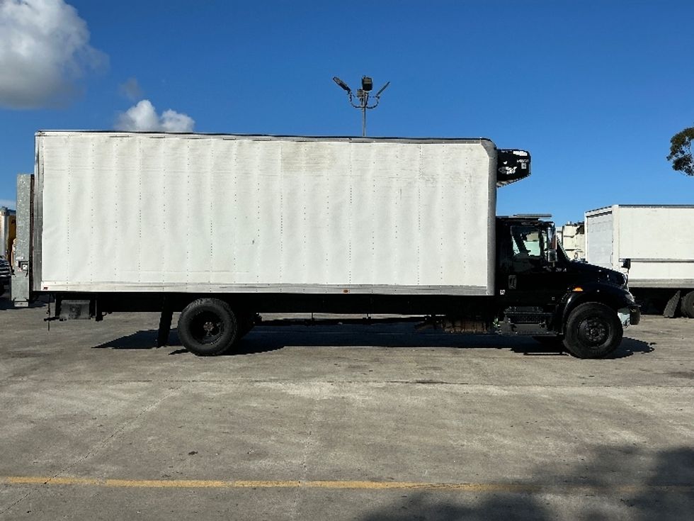 Refrigerated Truck-Light and Medium Duty Trucks-International-2018-4300-Torrance-CA-110,448\n\t\tmiles-$ 50,500 - Image 15