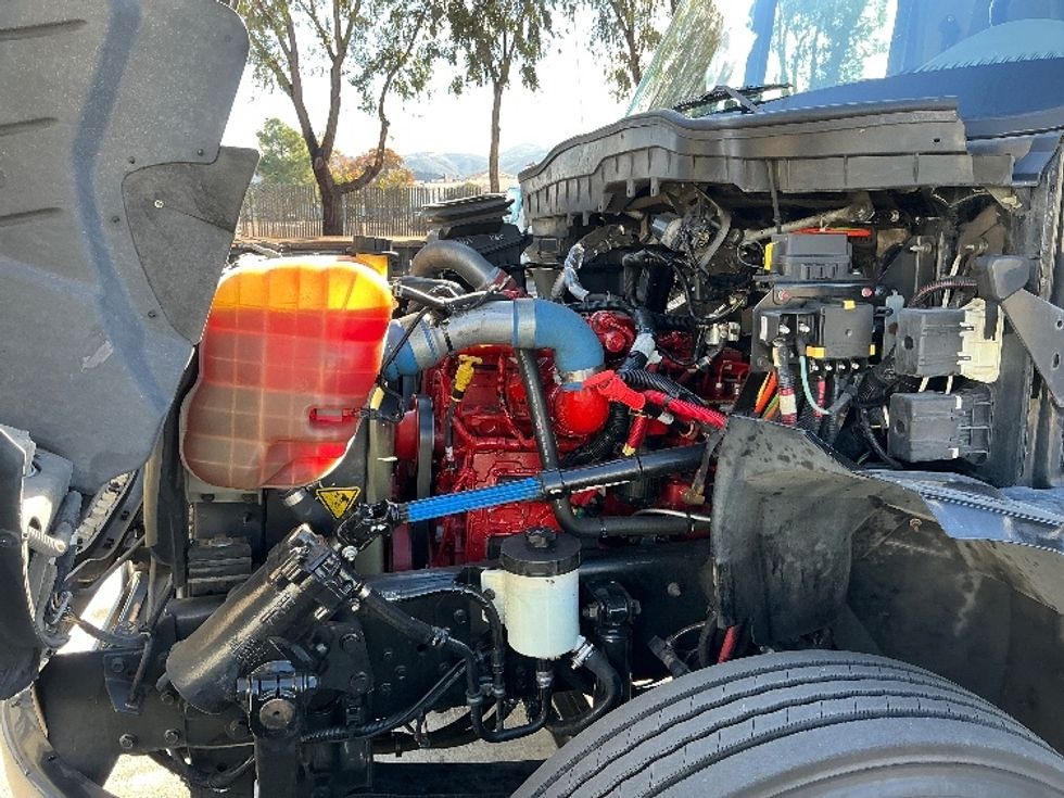 Refrigerated Truck-Light and Medium Duty Trucks-International-2018-4300-Torrance-CA-110,448\n\t\tmiles-$ 50,500 - Image 24