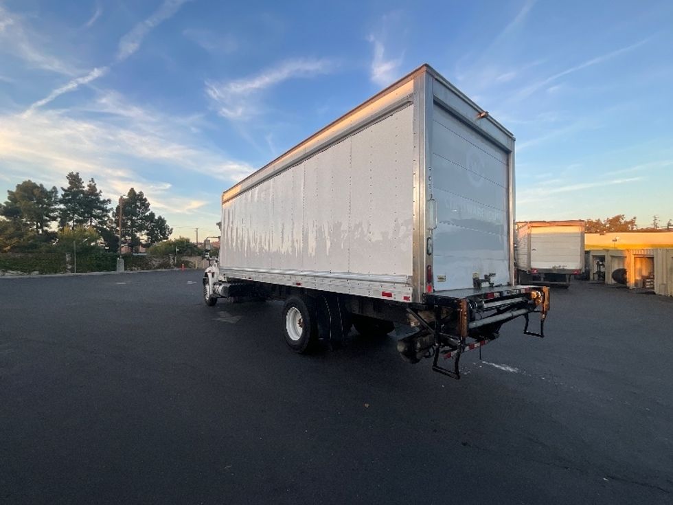 Refrigerated Truck-Light and Medium Duty Trucks-International-2018-4300-West Sacramento-CA-274,833\n\t\tmiles-$ 29,000 - Image 6