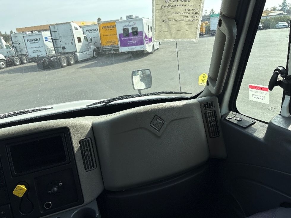Refrigerated Truck-Light and Medium Duty Trucks-International-2018-4300-West Sacramento-CA-309,005\n\t\tmiles-$ 28,750 - Image 20