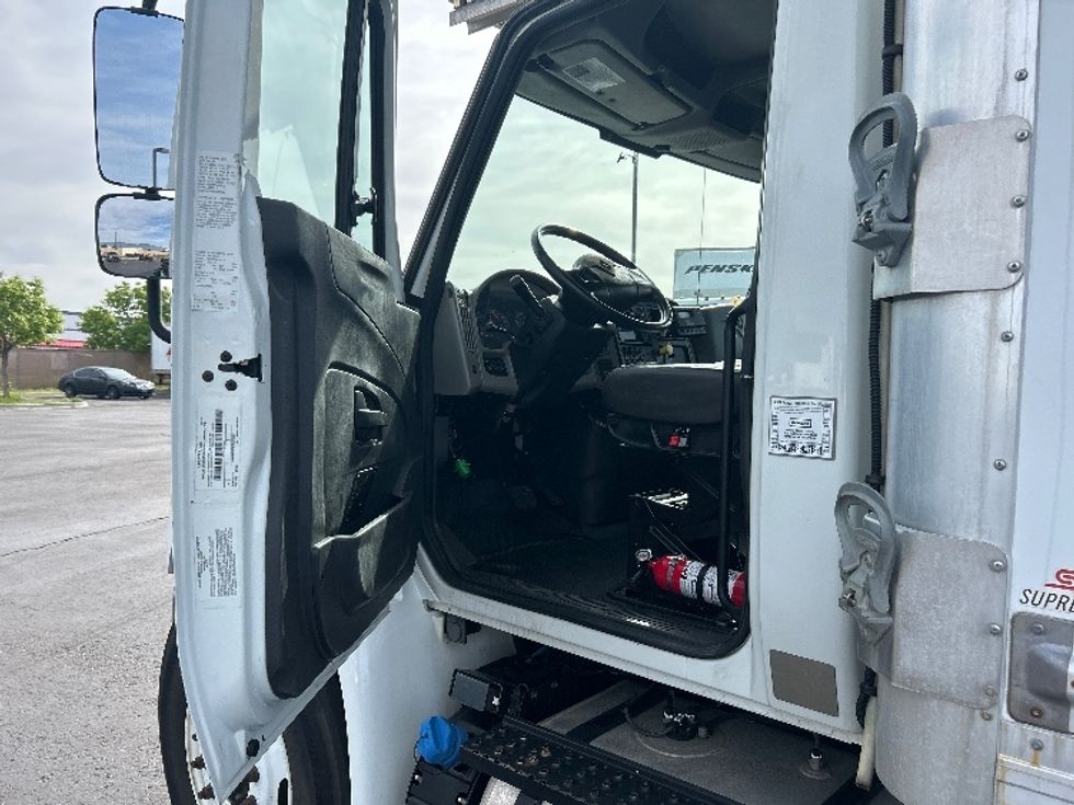 Refrigerated Truck-Light and Medium Duty Trucks-International-2018-4400-Greeley-CO-158,383\n\t\tmiles-$ 73,250 - Image 16