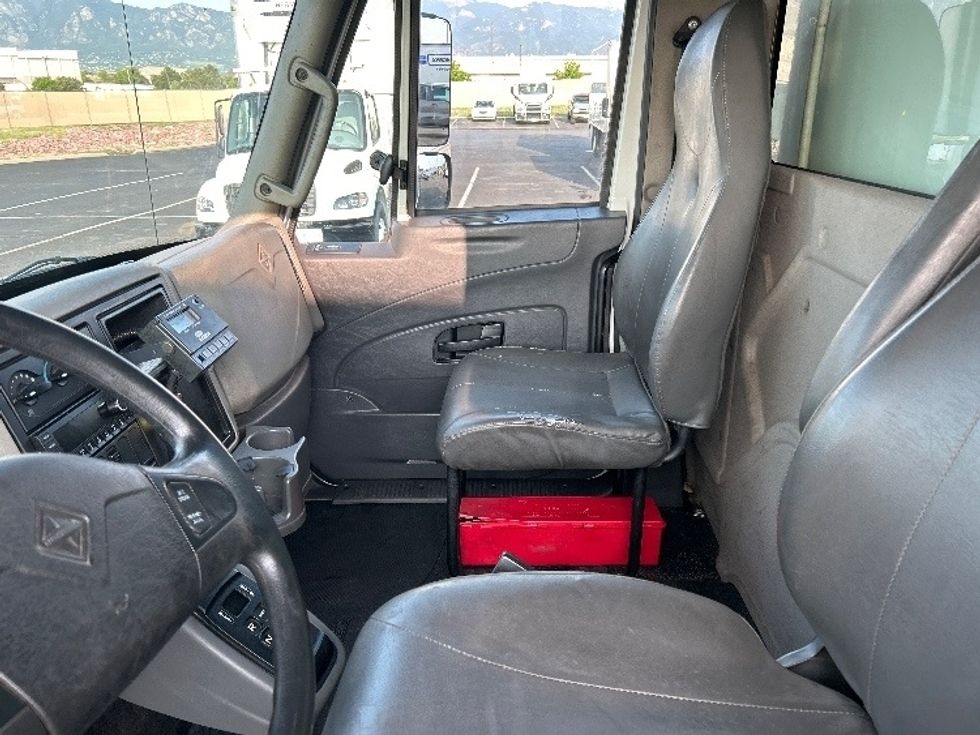 Refrigerated Truck-Light and Medium Duty Trucks-International-2018-4400-Greeley-CO-181,731\n\t\tmiles-$ 69,000 - Image 19