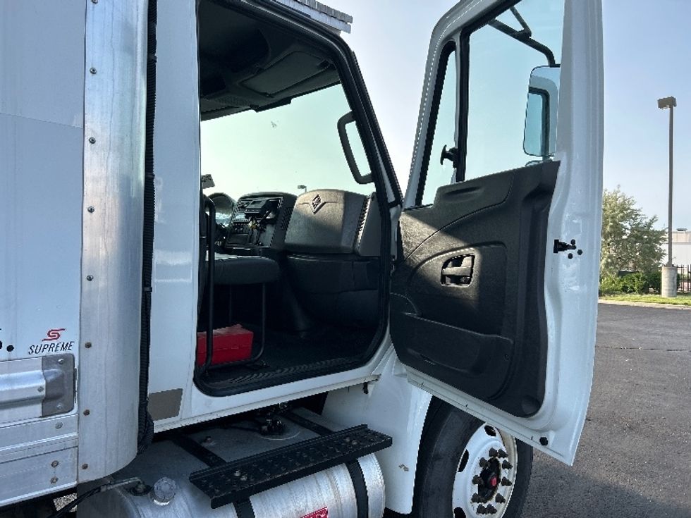 Refrigerated Truck-Light and Medium Duty Trucks-International-2018-4400-Greeley-CO-181,731\n\t\tmiles-$ 69,000 - Image 20