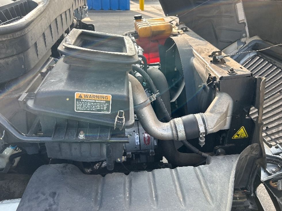 Refrigerated Truck-Light and Medium Duty Trucks-International-2018-4400-Greeley-CO-181,731\n\t\tmiles-$ 69,000 - Image 23