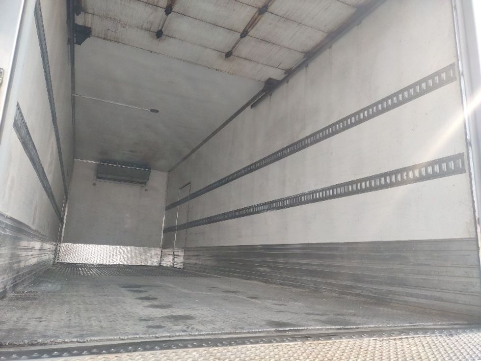 Refrigerated Truck-Light and Medium Duty Trucks-International-2018-4400-Mississauga-ON-193,943\n\t\tkm-$ 93,750 - Image 12