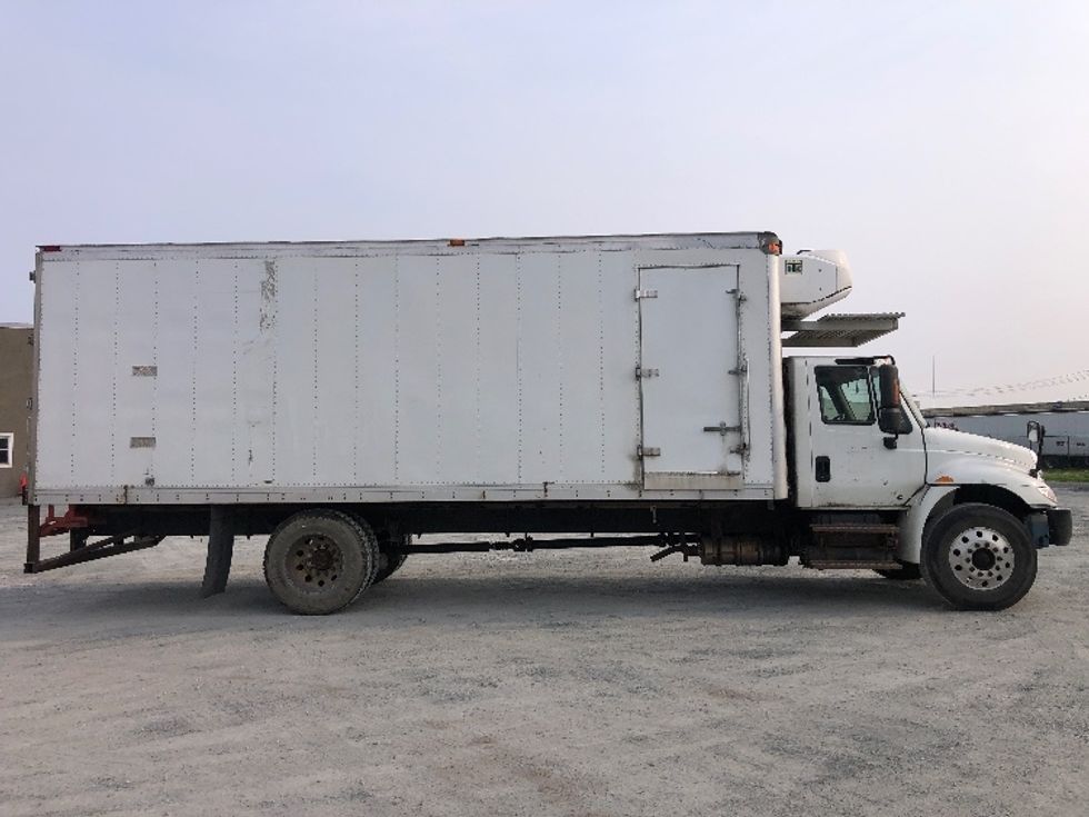 Refrigerated Truck-Light and Medium Duty Trucks-International-2019-4300-Albany-NY-164,762\n\t\tmiles-$ 41,000 - Image 15