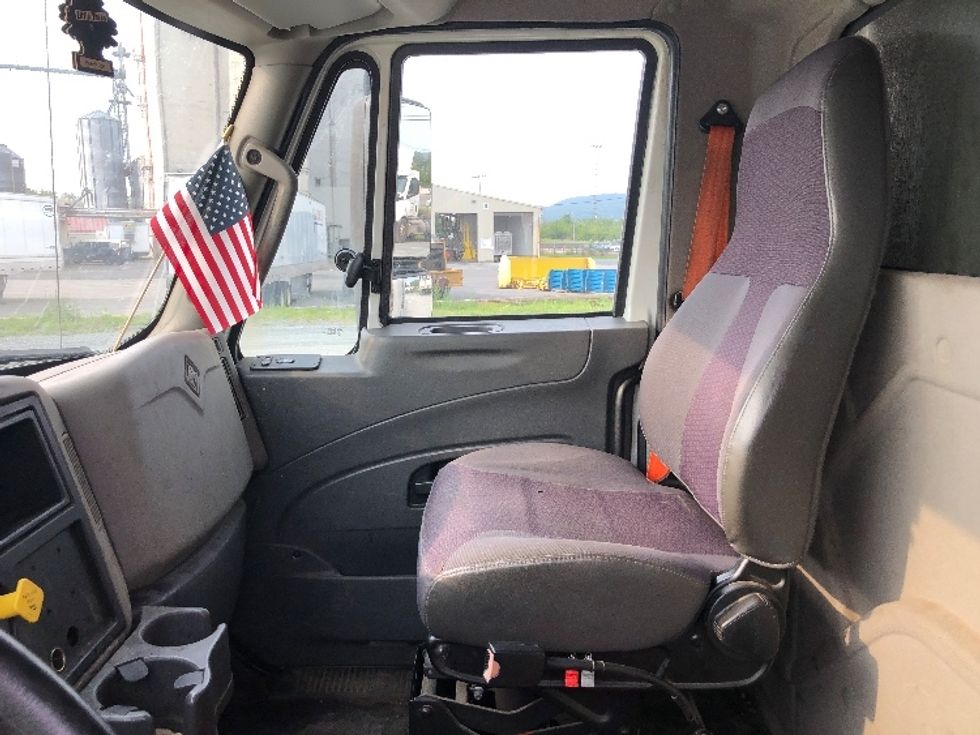 Refrigerated Truck-Light and Medium Duty Trucks-International-2019-4300-Albany-NY-164,762\n\t\tmiles-$ 41,000 - Image 19