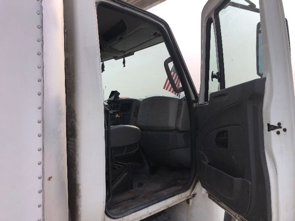 Refrigerated Truck-Light and Medium Duty Trucks-International-2019-4300-Albany-NY-164,762\n\t\tmiles-$ 41,000 - Image 20