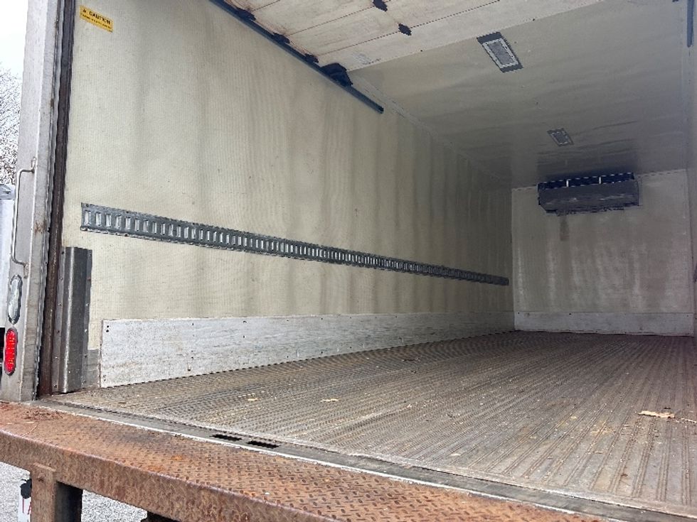 Refrigerated Truck-Light and Medium Duty Trucks-International-2019-4300-Braintree-MA-143,117\n\t\tmiles-$ 44,750 - Image 11