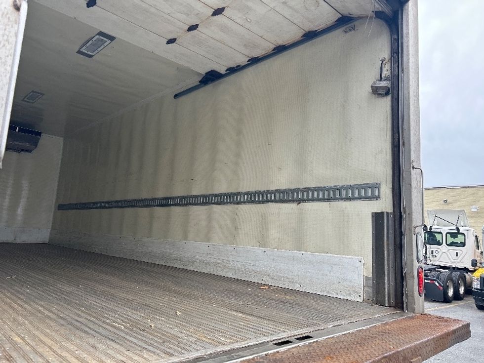 Refrigerated Truck-Light and Medium Duty Trucks-International-2019-4300-Braintree-MA-143,117\n\t\tmiles-$ 44,750 - Image 12