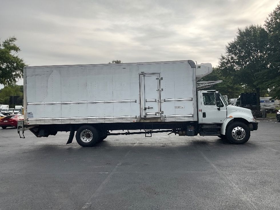 2019 International 4300 Refrigerated Truck