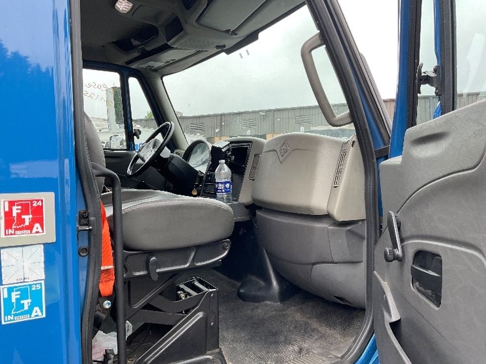 Refrigerated Truck-Light and Medium Duty Trucks-International-2019-4300-Capitol Heights-MD-162,755\n\t\tmiles-$ 40,500 - Image 14
