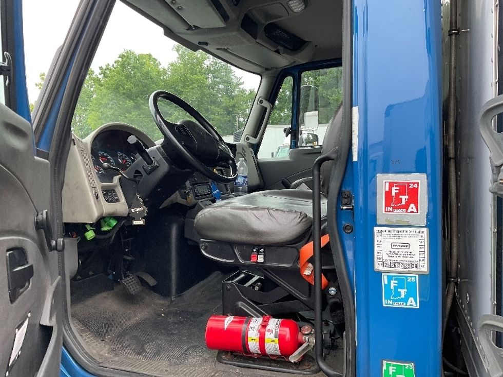 Refrigerated Truck-Light and Medium Duty Trucks-International-2019-4300-Capitol Heights-MD-162,755\n\t\tmiles-$ 40,500 - Image 18