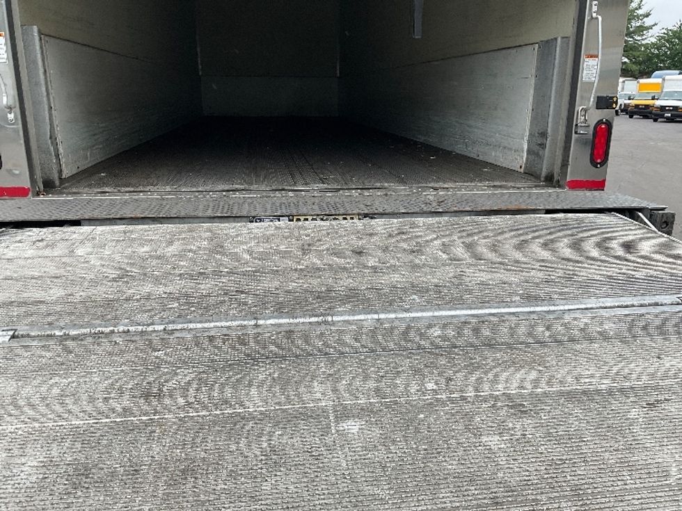 Refrigerated Truck-Light and Medium Duty Trucks-International-2019-4300-Capitol Heights-MD-162,755\n\t\tmiles-$ 40,500 - Image 9