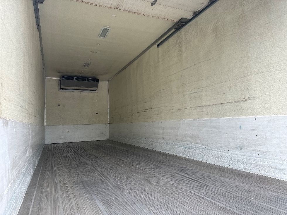 Refrigerated Truck-Light and Medium Duty Trucks-International-2019-4300-Capitol Heights-MD-178,300\n\t\tmiles-$ 40,250 - Image 12